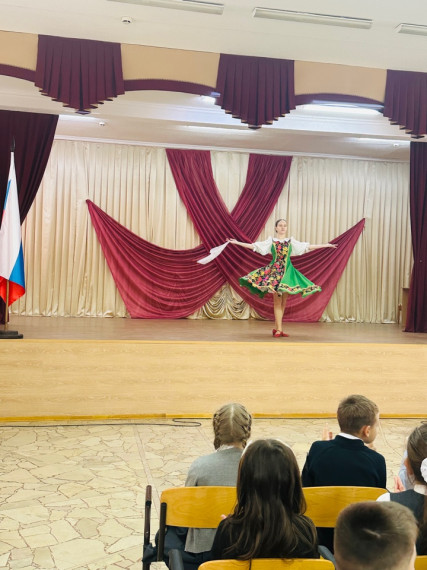 В МАОУ СОШ №16 прошла церемония посвящения в «Орлята России»..
